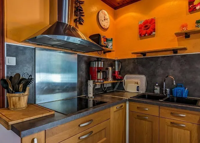 Les Jonquilles בית נופש Cier-de-Luchon